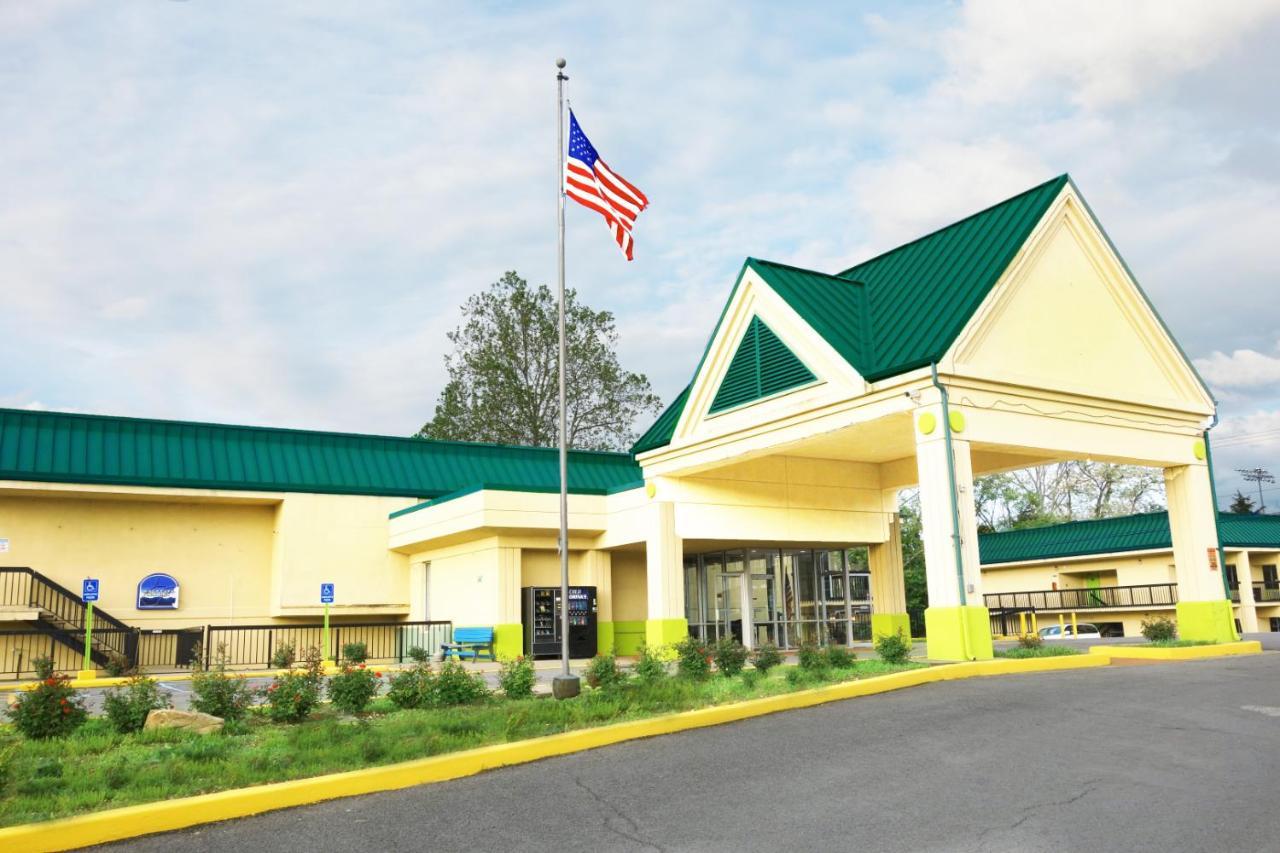 Hotel M Morgantown - Wvu Area Kültér fotó